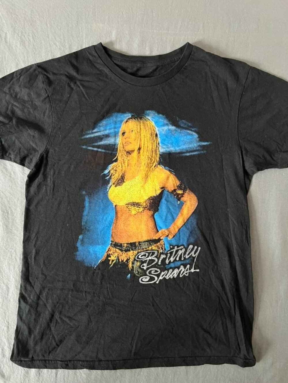 Y2K Britney Spears tee Men's size medium merchandise crop top collectible pop